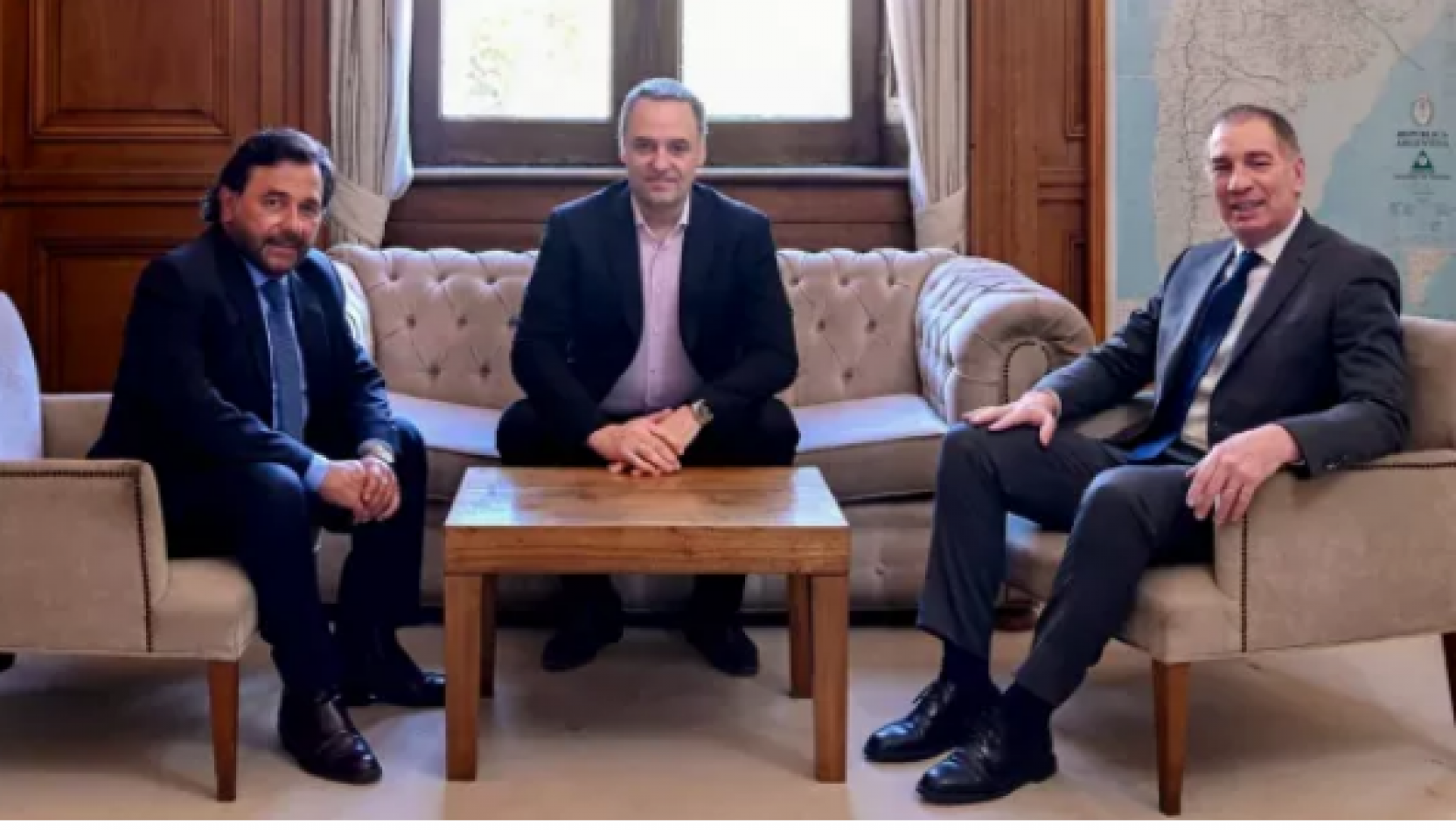 Encuentro con el gobierno nacional