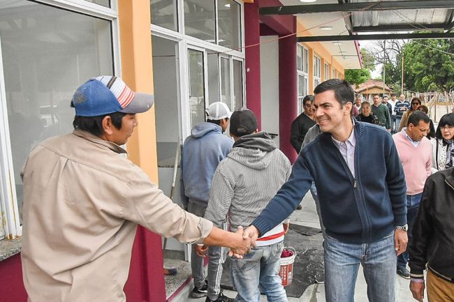 Tramo final de la obra de la terminal de Mosconi