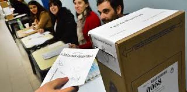 El domingo se sufraga con voto papel