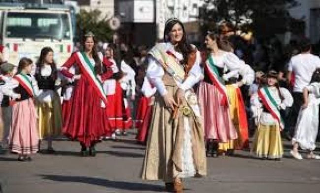 Elegirán a la reina de las colectividades