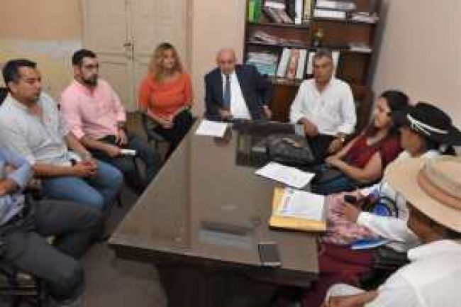 Senadores con el Frente nacional campesino