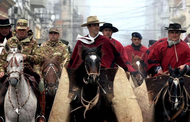 Esperando la ley que declare feriado al 17 de junio