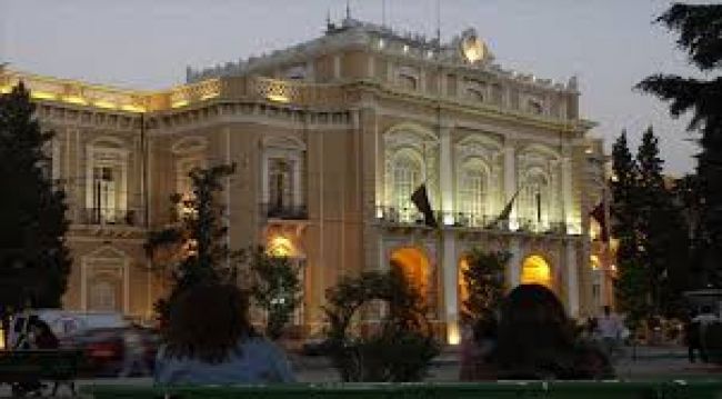 Extensa sesión en la Legislatura