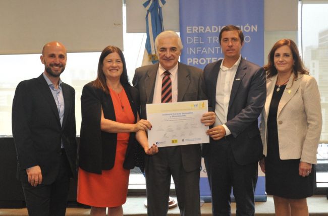 Lucha contra el trabajo infantil