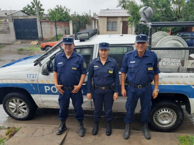 Policías hicieron de parterios