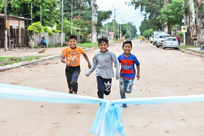 La alegría de los niños de Yacuy
