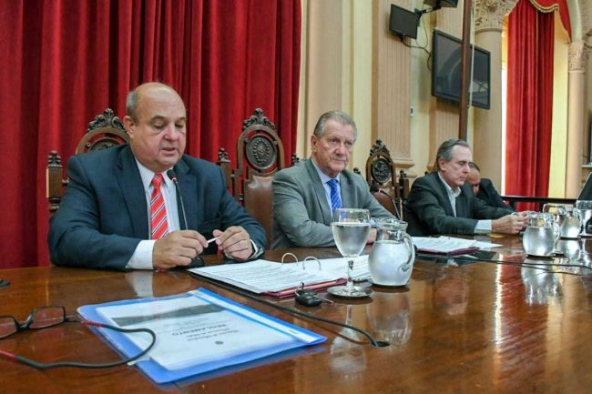 La sesión fue encabezada por el vicegobernador Marocco