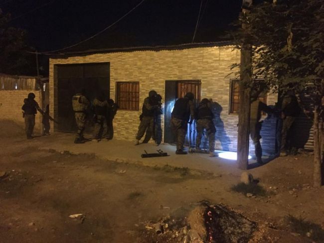 Uno de los allanamientos