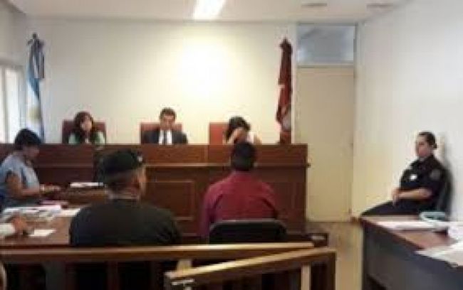 La víctima había robado un estéreo