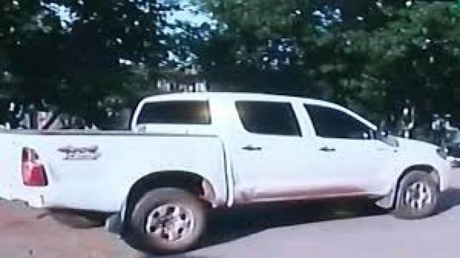 La resolución incluye el uso de vehículos oficiales