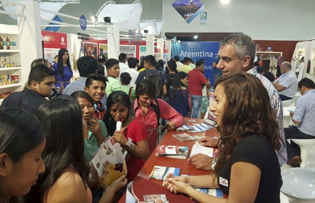 Stand de Salta en Expocruz