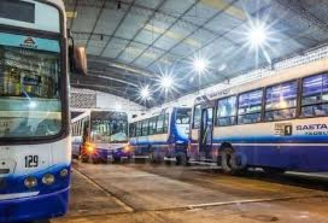 Se suspende el transporte masivo en Salta