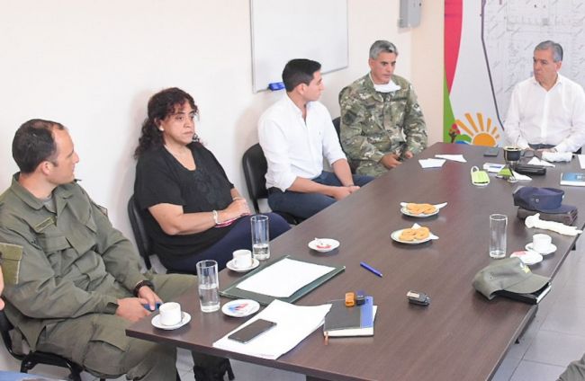 En Orán el comercio solo puede abrir hasta las 18:00