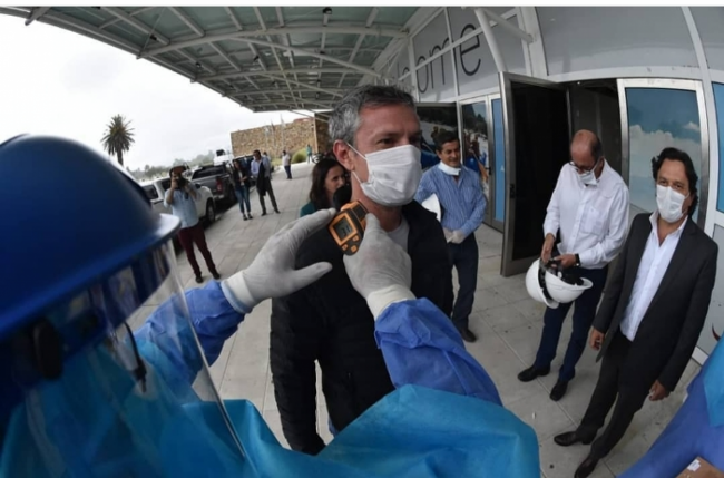 Peña durante la recorrida al Centro de Convenciones