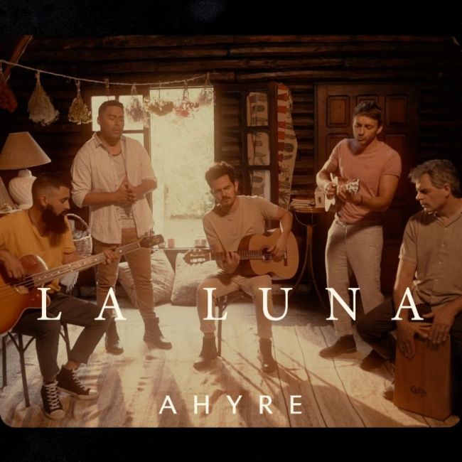 Ahyre y un soplo de música para éstas épocas