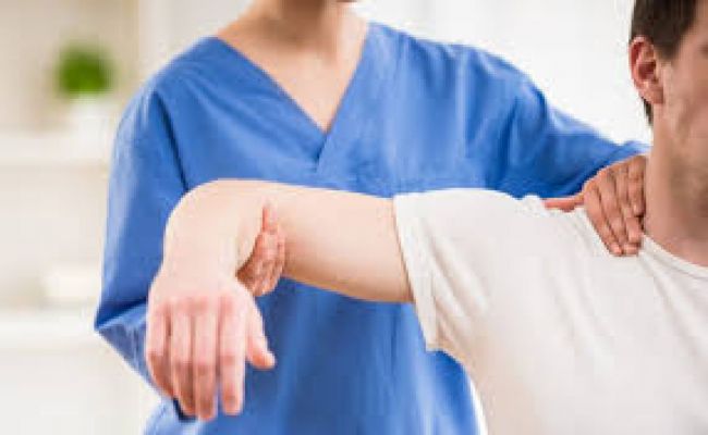 Profesionales piden volver a prestar servicios