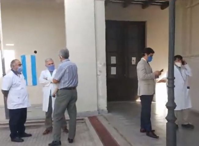 Reclaman provisión de insumos