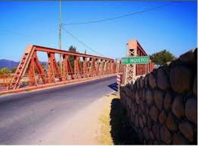 Cada intendente autorizará ingreso de personas en su comuna