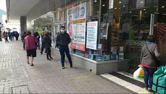 Sin importar la cuarentena, la gente se volcó al centro