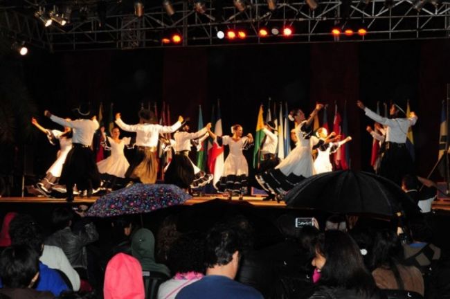 Edición 2015 de la Feria de las colectividades