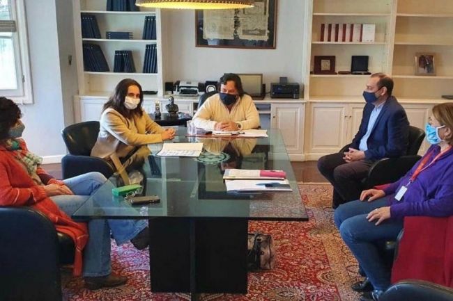 Sáenz con la sociedad de infectología