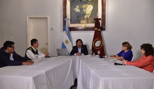 Evalúan protocolo para flexibilizar turismo y gimnasios