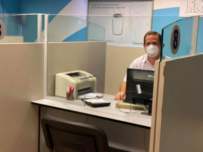 Por los casos de Covid_19 se cierran oficinas en Orán