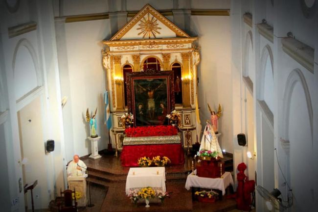 Misa en el santuario de Sumalao