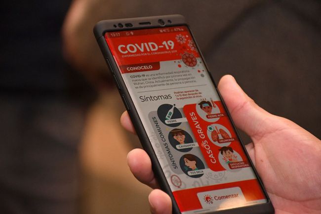 Además de la aplicación se desarrolló una página web