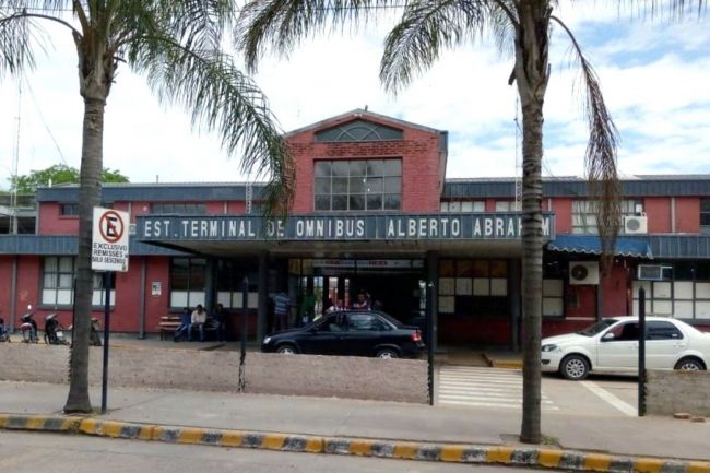 Transporte interurbano suspendido