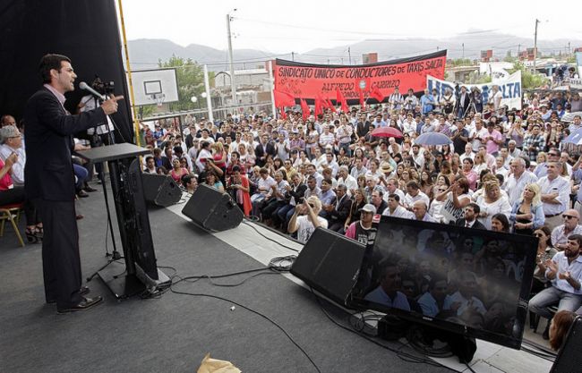 Urtubey habla en la apertura de la licitación