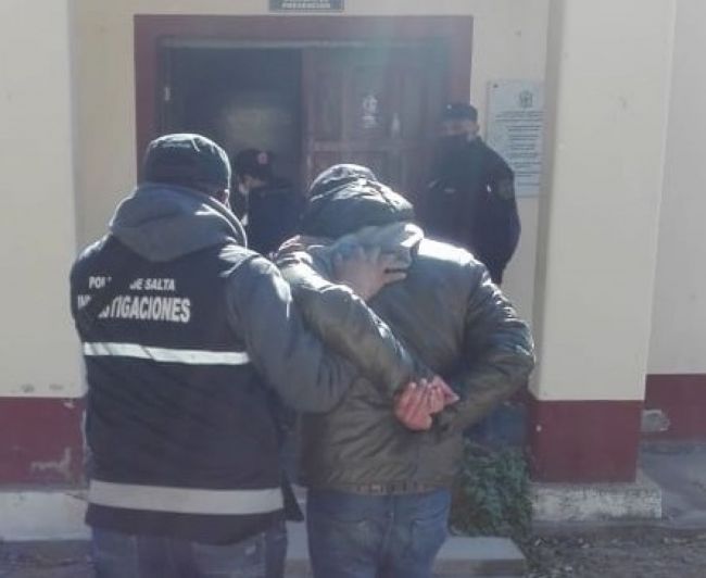 Pornografía infantil en Antillas