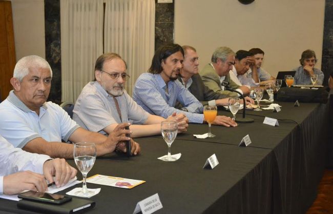 Reunión en la Cámara de Comercio