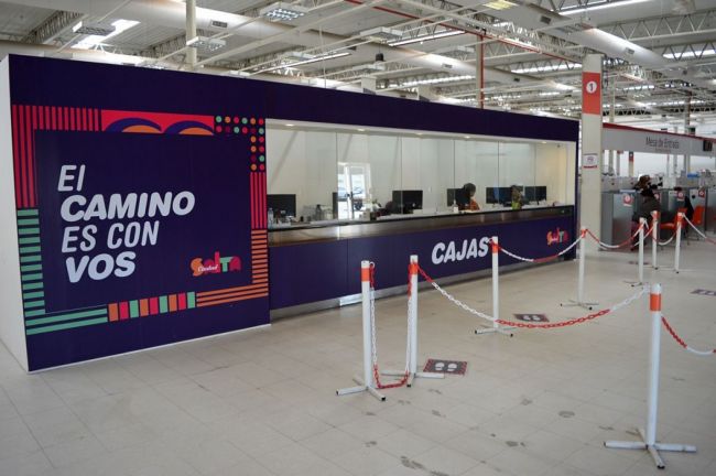 Centro cívico municipal  semi vacío