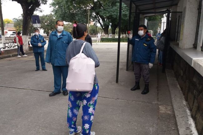 La medida trajo malestar entre los internos