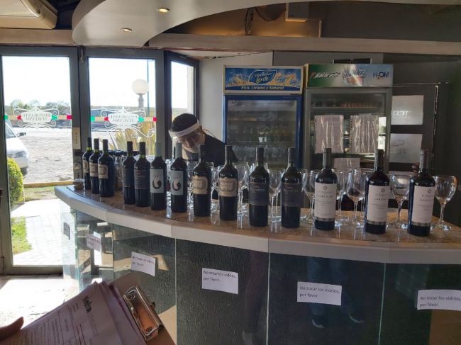 Restaurantes atenderán hasta las 0:00 hs