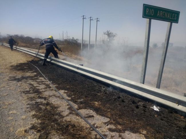 Incendios de pastizales por efectos del viento