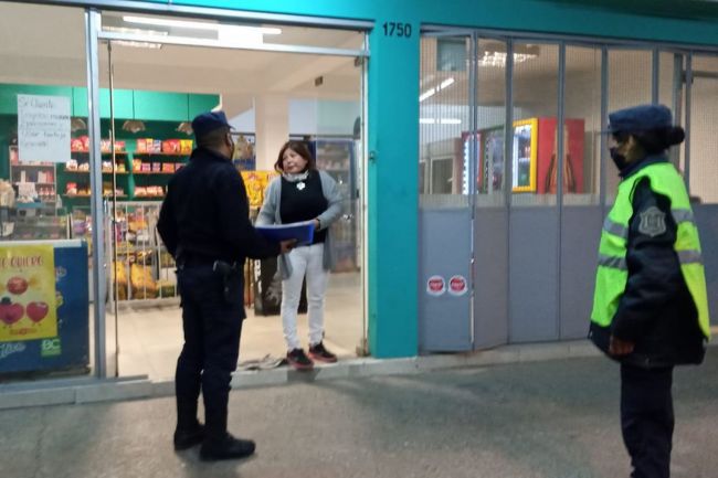 Controles comerciales y sanitarios