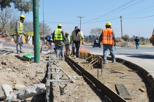 Obra en B° Intersindical