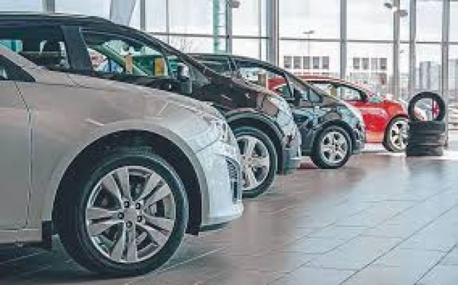 Siguen bajando las ventas de 0 km