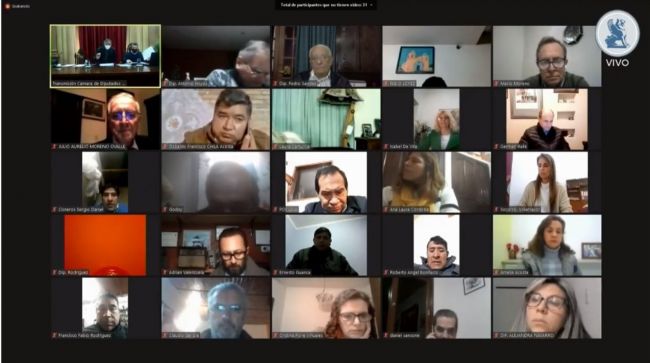 Sesión, polémica y proyecto de peregrinos aprobado