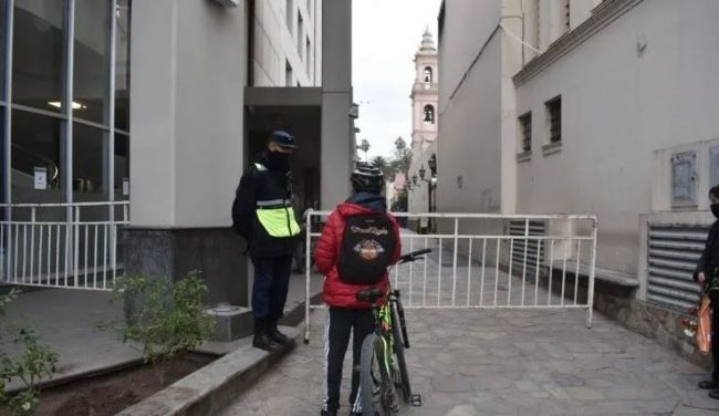 Retenes en el inicio de la novena