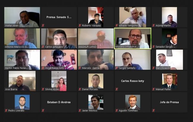 Reunión de senadores con el ministro de Infarestructura