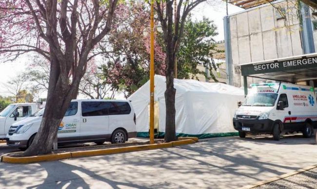 Carpas sanitarias en Orán