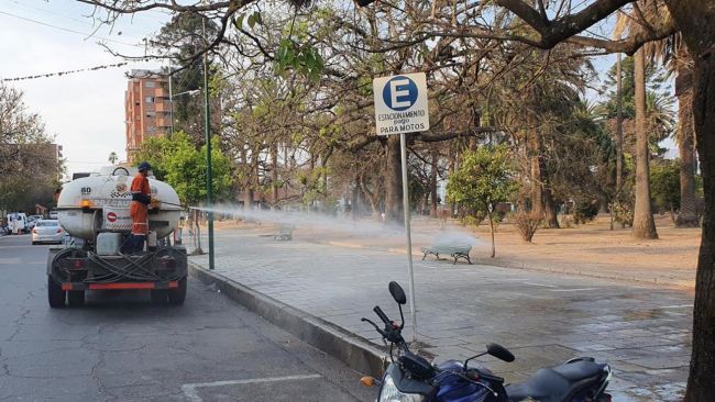 Desinfección de espacios públicos