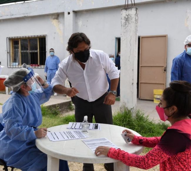 Sáenz anunció flexibilizaciones al ASPO en el operativo Detectar