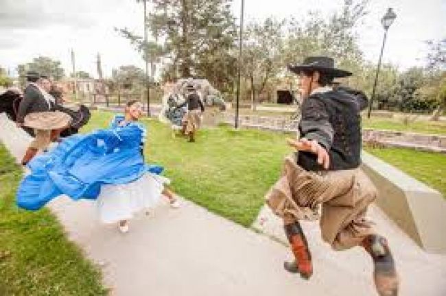 Apoyo a los artífices de la cultura local