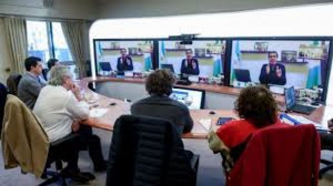 Fernández con gobernadores