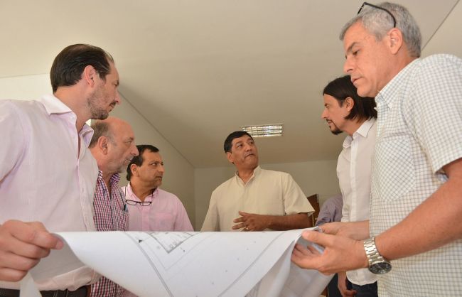 Recorrido de obra en el Hospital de Orán