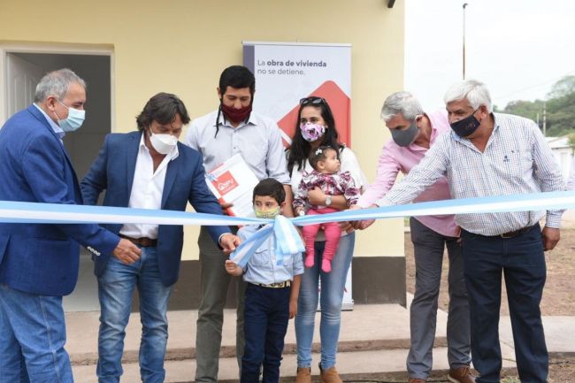 Entrega de viviendas